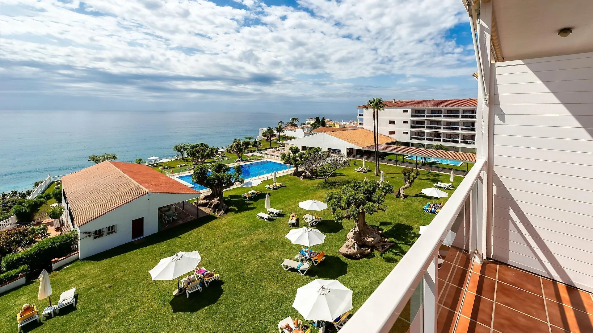 Parador De Nerja Hotel