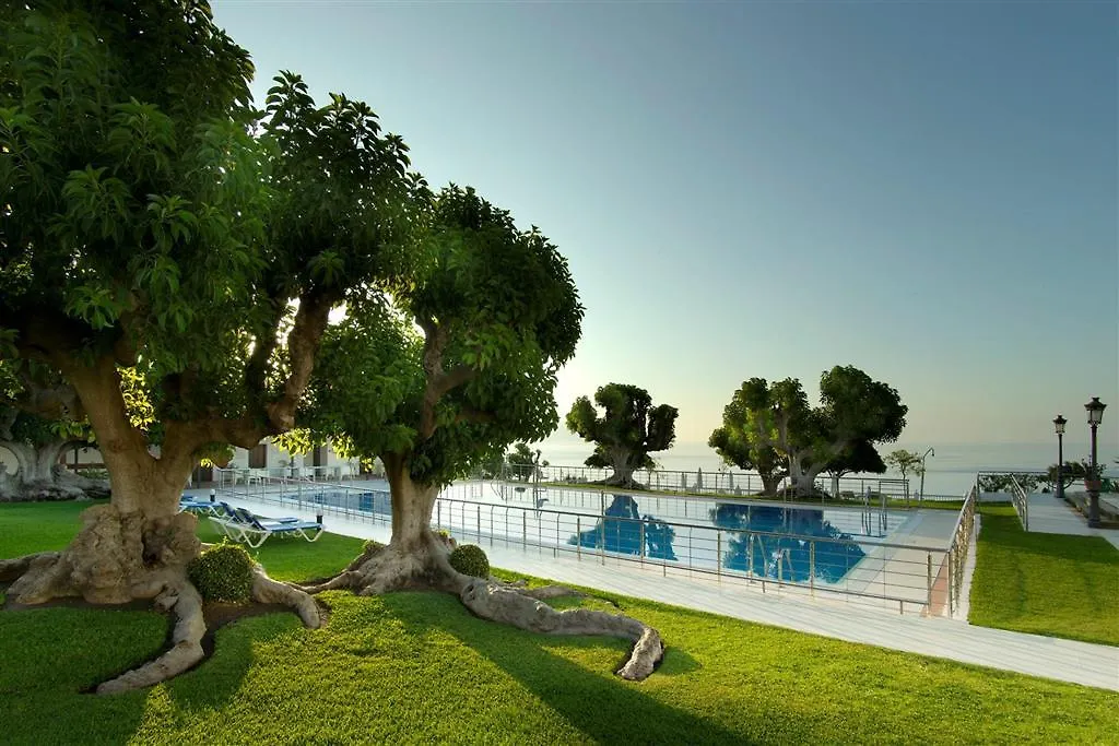 Parador De Nerja (Adults Only) Hotel